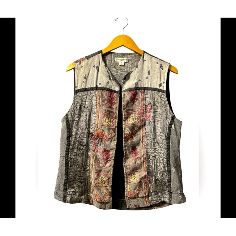 Coldwater Creek Tapestry Vest Embroidered‎ Floral Paisley Accents Sleeveless Top